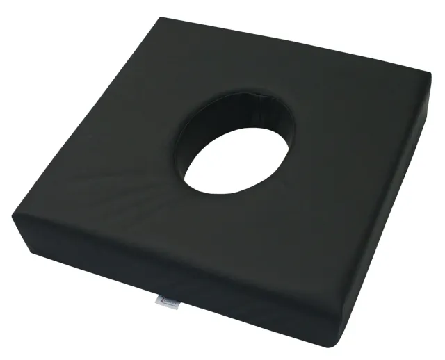 Gericare QuadTech Sitzkissen Anti-Dekubitus 43x43 Loch