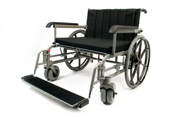 Novacare BIGREHA Robus Schwerlastrollstuhl bis 300 kg