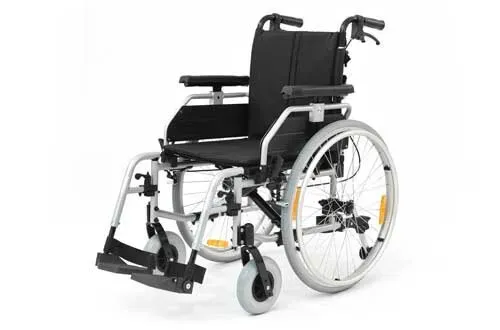 Novacare VARIOXX² Leichtgewichtrollstuhl verstellbar