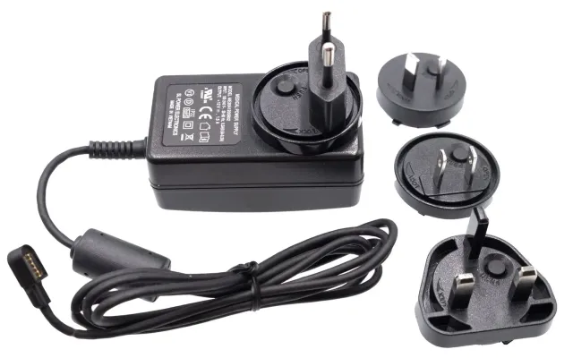 PROTEOR QUATTRO Wall Charger and Adapter Ladegerät und Adapter